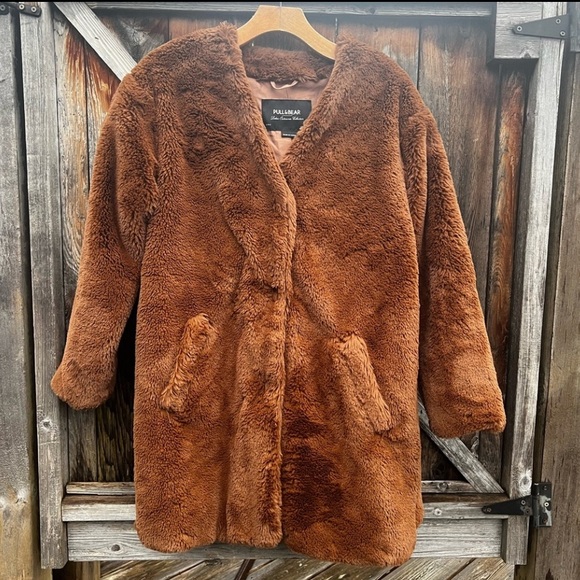 Pull & Bear Teddy Bear coat - Picture 1 of 10